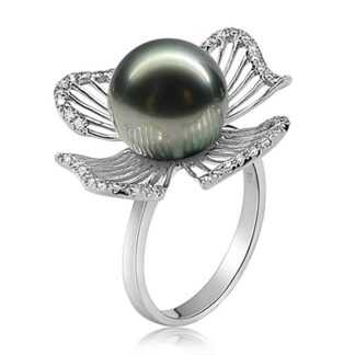 Anillo de plata grande con flor abierta