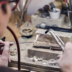 anillo con dos nombres anillo acero mujer personalizado anillos originales mujer plata