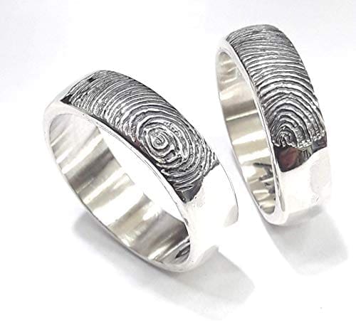 Par de anillos de compromiso de plata con huellas dactilares y nombre personalizado, 6 mm de ancho, precio para 2 anillos. - Imagen 2