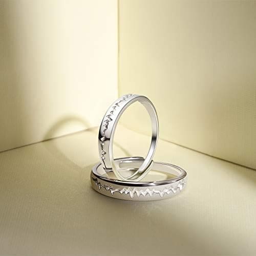 SHEGRACE Par de Anillos de Pareja en Plata de Ley 925 con Grabado Esmerilado y Anillos de Compromiso de Circonio 3A, Ajustables, Regalo para Amantes - Imagen 3